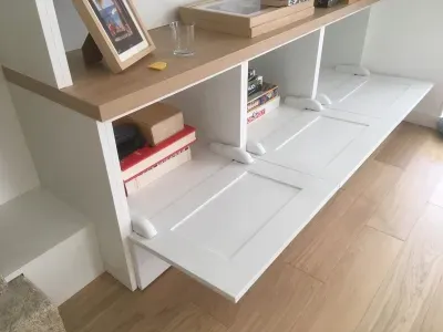 Bibliothèque sur mesure à Lantic